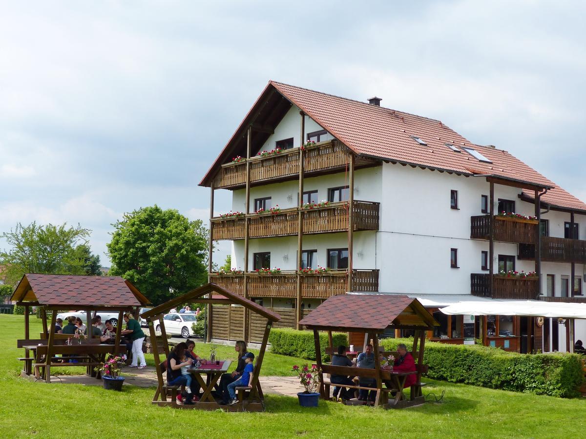 Hotel Gruener Baum Kulsheim Esterno foto